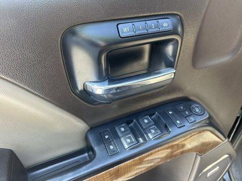 Used 2014 GMC Sierra 1500 SLT w/ SLT Crew Cab Value Package image 10