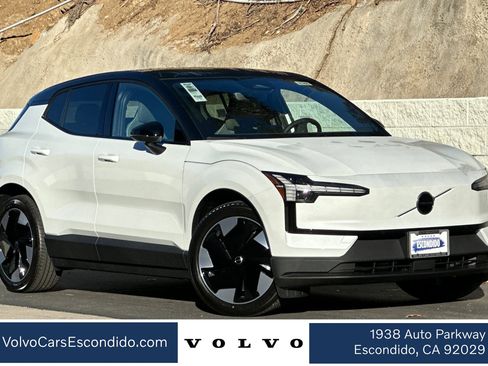 New 2026 Volvo EX30 Plus AWD/4WD image 1