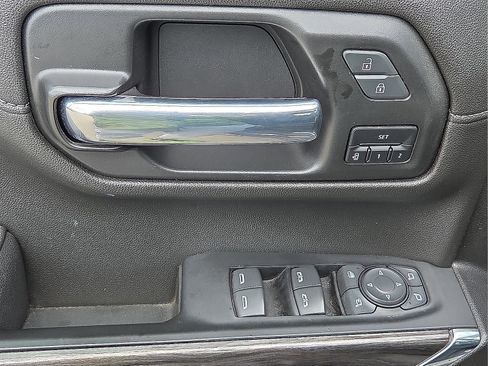 Used 2022 Chevrolet Silverado 1500 LTZ w/ LTZ Premium Package image 13