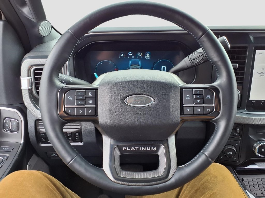 Used 2025 Ford F250 Platinum w/ FX4 Off-Road Package AWD/4WD image 18