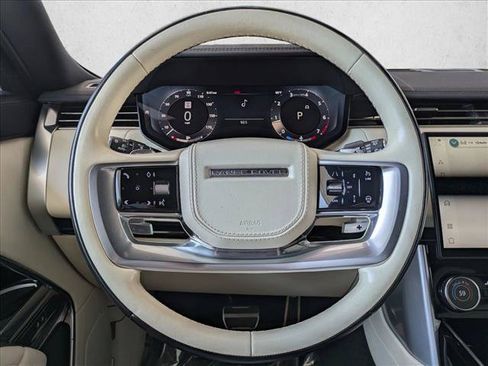 Used 2023 Land Rover Range Rover SE AWD/4WD image 10