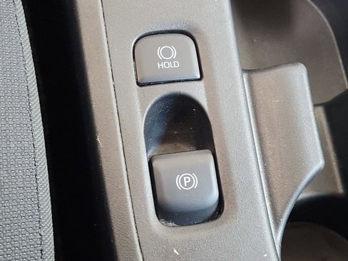 Used 2025 Toyota Corolla LE FWD image 17