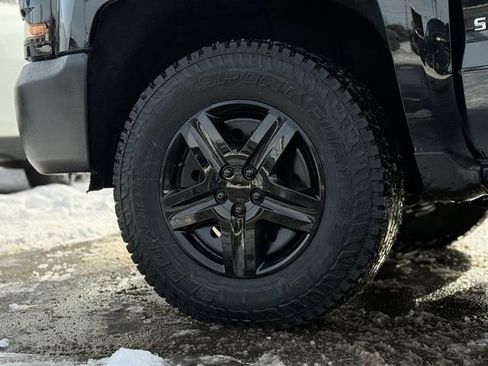 Used 2018 Chevrolet Silverado 1500 W/T image 39