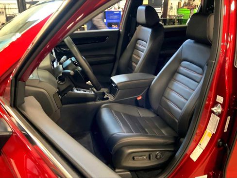 Used 2025 Honda CR-V Sport Touring image 10