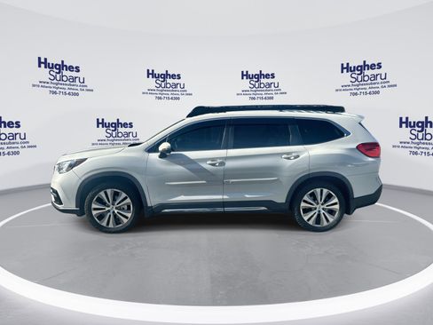 Certified 2022 Subaru Ascent Limited w/ Technology Package image 1