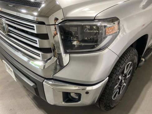 Used 2020 Toyota Tundra Limited w/ Limited Premium Package AWD/4WD image 28