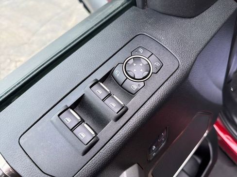 Used 2018 Ford F150 Raptor w/ Equipment Group 802A Luxury image 15