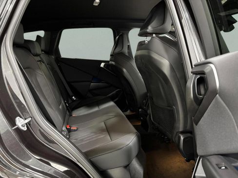 Certified 2025 BMW X3 xDrive30i w/ M Sport Package image 14