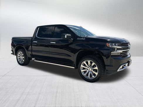 Used 2021 Chevrolet Silverado 1500 High Country w/ Technology Package AWD/4WD image 4