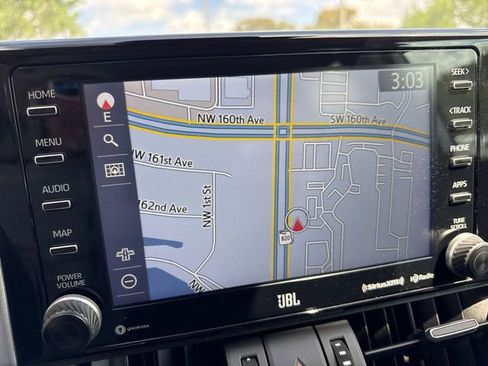 Used 2020 Toyota RAV4 Limited w/ Limited Grade Weather Package image 18