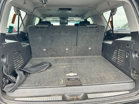 Used 2015 Chevrolet Suburban LTZ AWD/4WD image 29