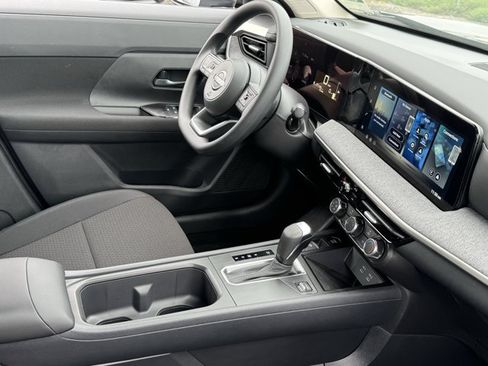 New 2026 Nissan Kicks S FWD image 10
