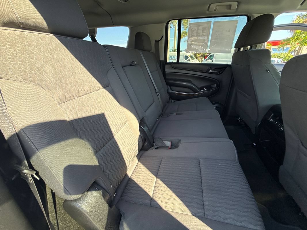 Used 2018 Chevrolet Suburban LS AWD/4WD image 16