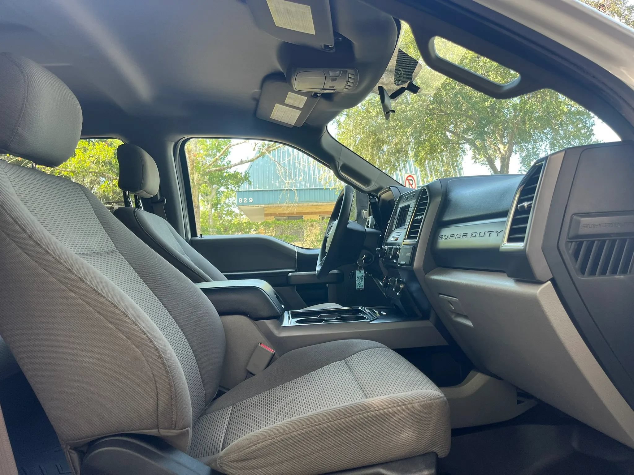 Used 2017 Ford F250 XLT w/ XLT Value Package AWD/4WD image 16