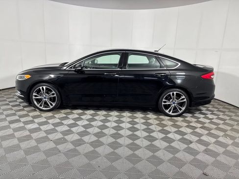 Used 2017 Ford Fusion Titanium AWD/4WD image 2