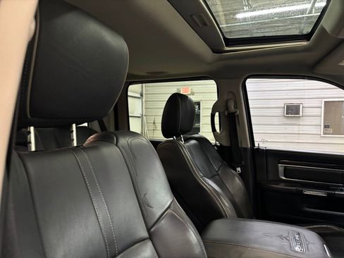 Used 2015 RAM 3500 Laramie Longhorn image 25