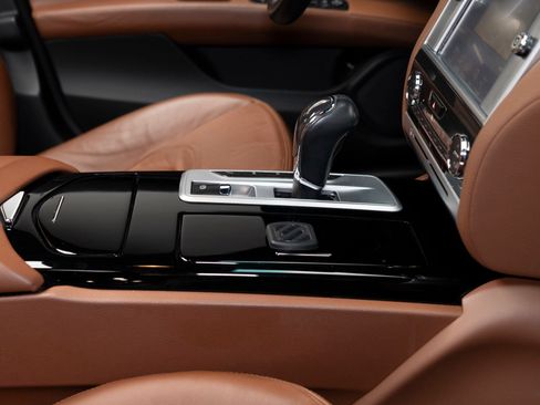 Used 2015 Maserati Quattroporte S Q4 AWD/4WD image 39
