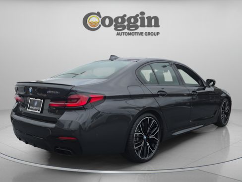 Certified 2023 BMW M550i xDrive AWD/4WD image 5