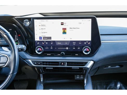 Used 2024 Lexus RX 350 w/ Convenience Package AWD/4WD image 12