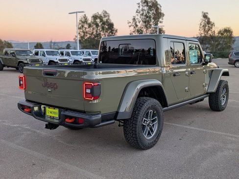 New 2026 Jeep Gladiator Mojave image 5