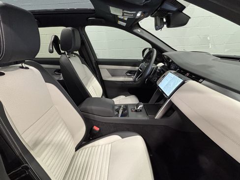 New 2026 Land Rover Discovery Sport Landmark AWD/4WD image 14
