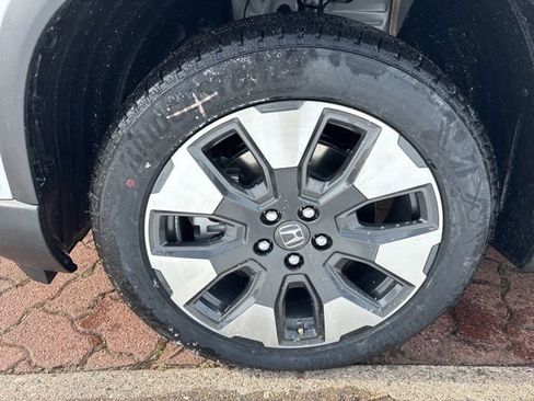 New 2026 Honda Pilot Elite image 4