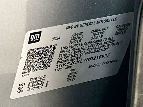 Used 2024 GMC Yukon AT4 w/ AT4 Premium Package image 32