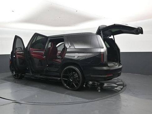 Used 2025 Cadillac Escalade Sport w/ Touring Package AWD/4WD image 51