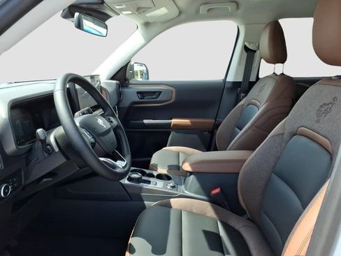New 2026 Ford Bronco Sport Outer Banks w/ Outer Banks Tech Package+ AWD/4WD image 5