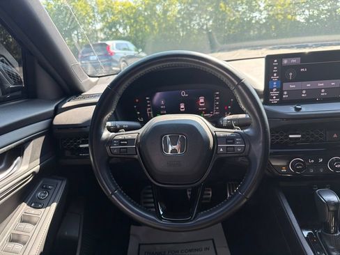 Used 2023 Honda Accord Sport image 13