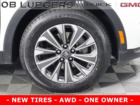 Certified 2024 Buick Envision Preferred image 3