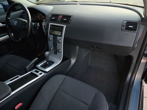 Used 2012 Volvo C30 FWD image 2