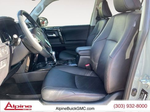 Used 2023 Toyota 4Runner TRD Off-Road Premium w/ Moonroof Package AWD/4WD image 9