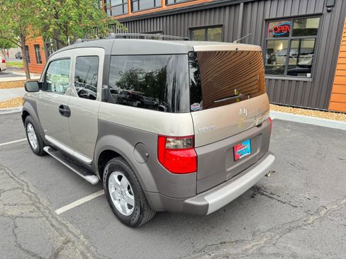 Used 2004 Honda Element EX image 3