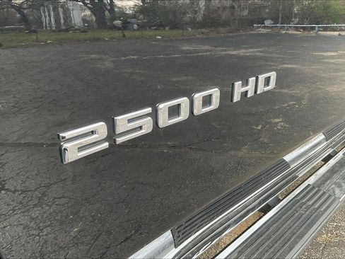 Used 2024 Chevrolet Silverado 2500 LTZ AWD/4WD image 31
