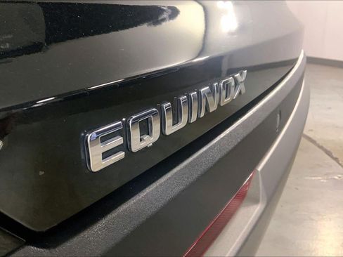 Used 2025 Chevrolet Equinox LT FWD image 8