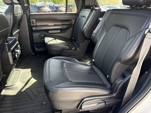 Used 2021 Ford Expedition Limited AWD/4WD image 23