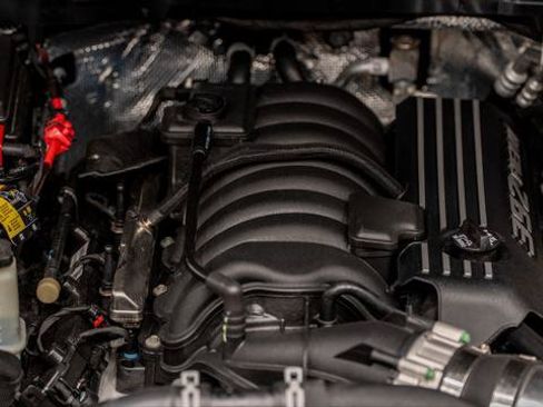 Used 2026 Jeep Gladiator Sport AWD/4WD image 45
