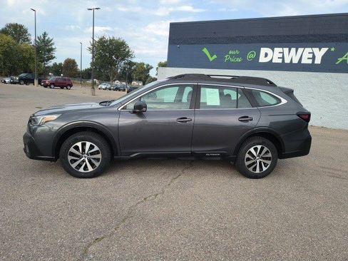 Used 2021 Subaru Outback 2.5i image 2