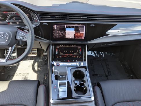 New 2026 Audi SQ8 Prestige AWD/4WD image 13