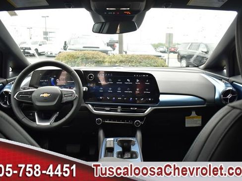 New 2026 Chevrolet Equinox EV LT image 3