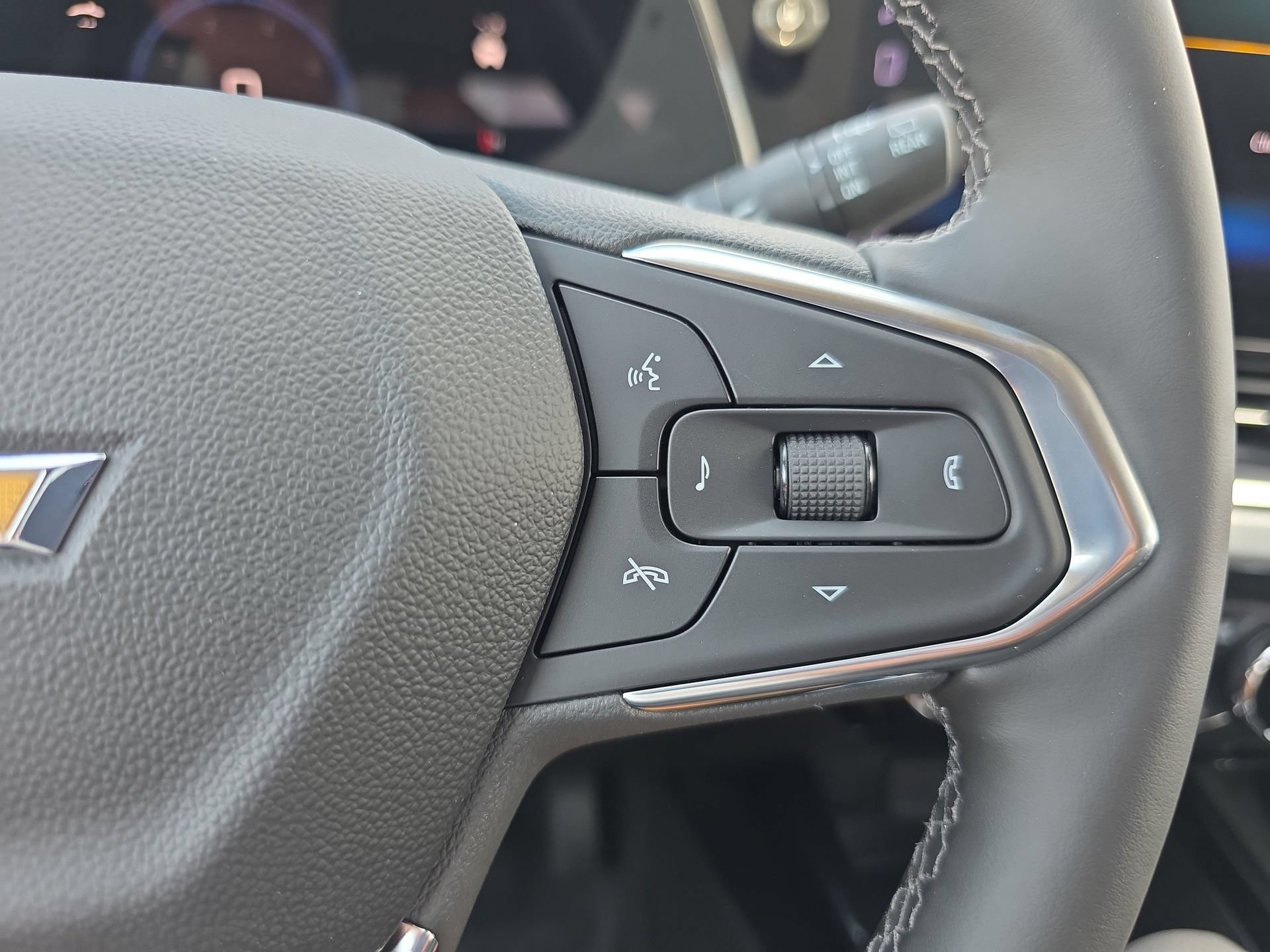 New 2026 Chevrolet Trax LT w/ Driver Confidence Package FWD image 20