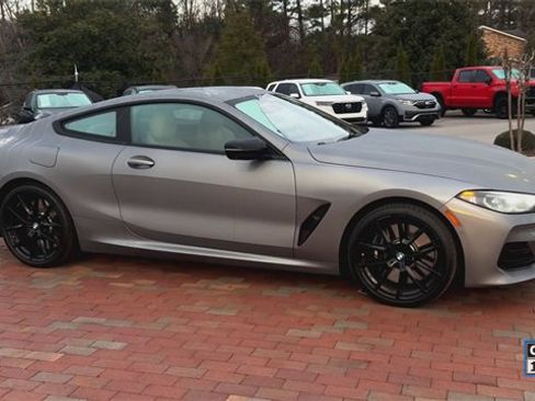 Used 2025 BMW M850i xDrive Coupe image 3