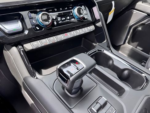 New 2026 GMC Sierra 1500 AT4X AWD/4WD image 14