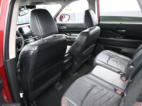 Used 2022 Nissan Pathfinder Platinum w/ Cargo Package FWD image 43