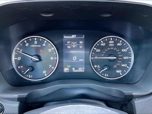 Used 2023 Subaru Ascent Limited w/ Technology Package AWD/4WD image 13