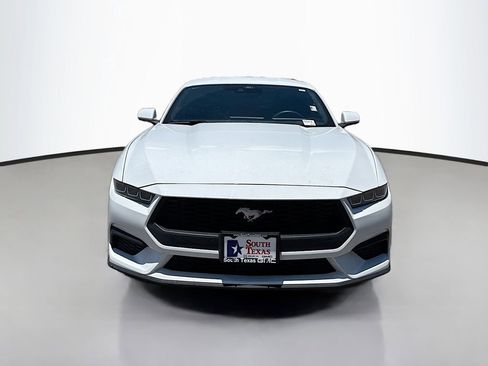 Used 2024 Ford Mustang Coupe RWD image 2