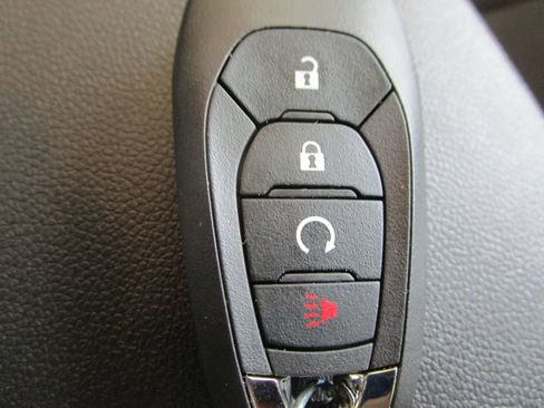New 2026 Chevrolet Trax LS w/ LS Convenience Package FWD image 34