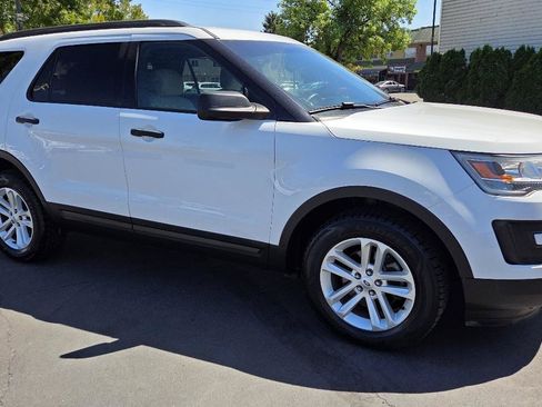 Used 2017 Ford Explorer 4WD image 6
