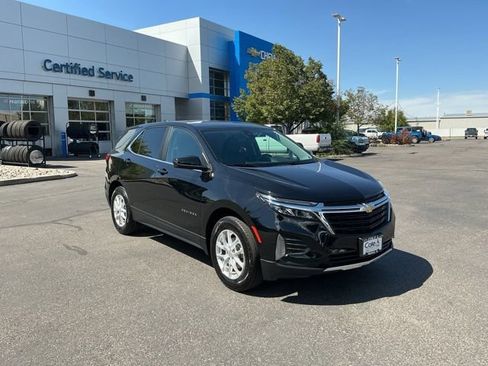 Used 2024 Chevrolet Equinox LT AWD/4WD image 1